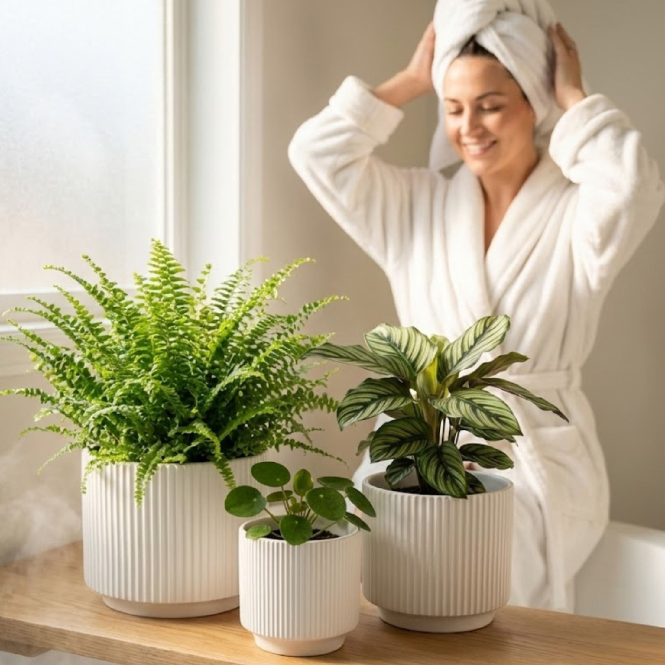 3-Piece White Stoneware Planter Pot Set with Ribbed Texture